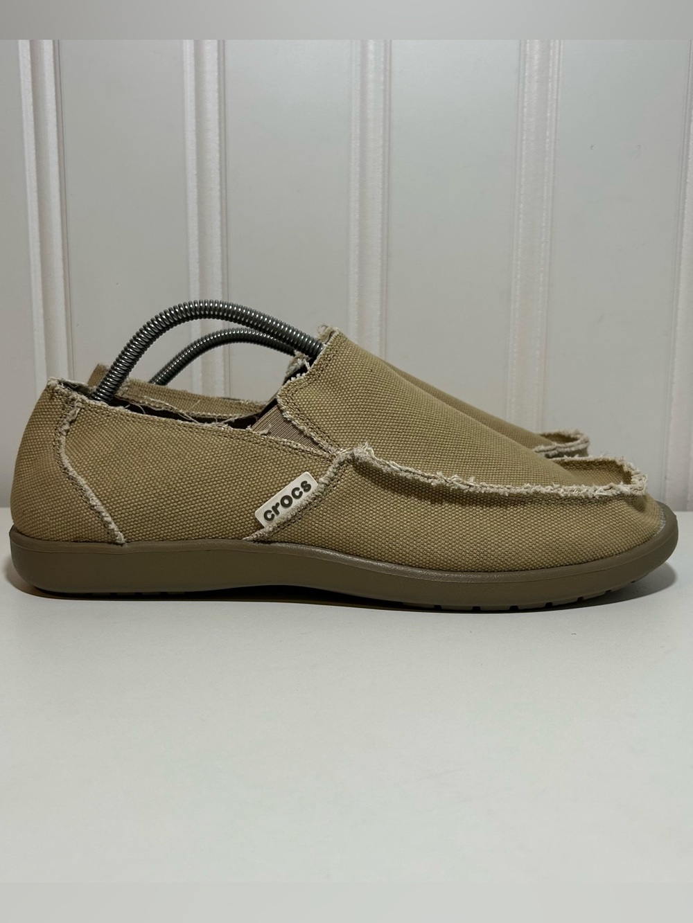 CROCS Santa Cruz Khaki tan Canvas Slip-On Loafers men’s 11